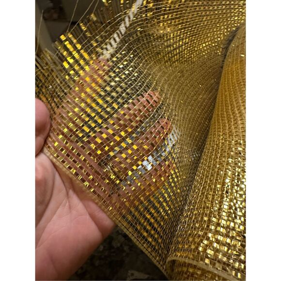 Two large rolls of mesh ribbon - Picture 2 of 5